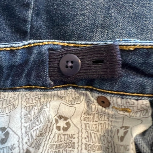 Cat & Jack Denim Shorts - Picture 4 of 4